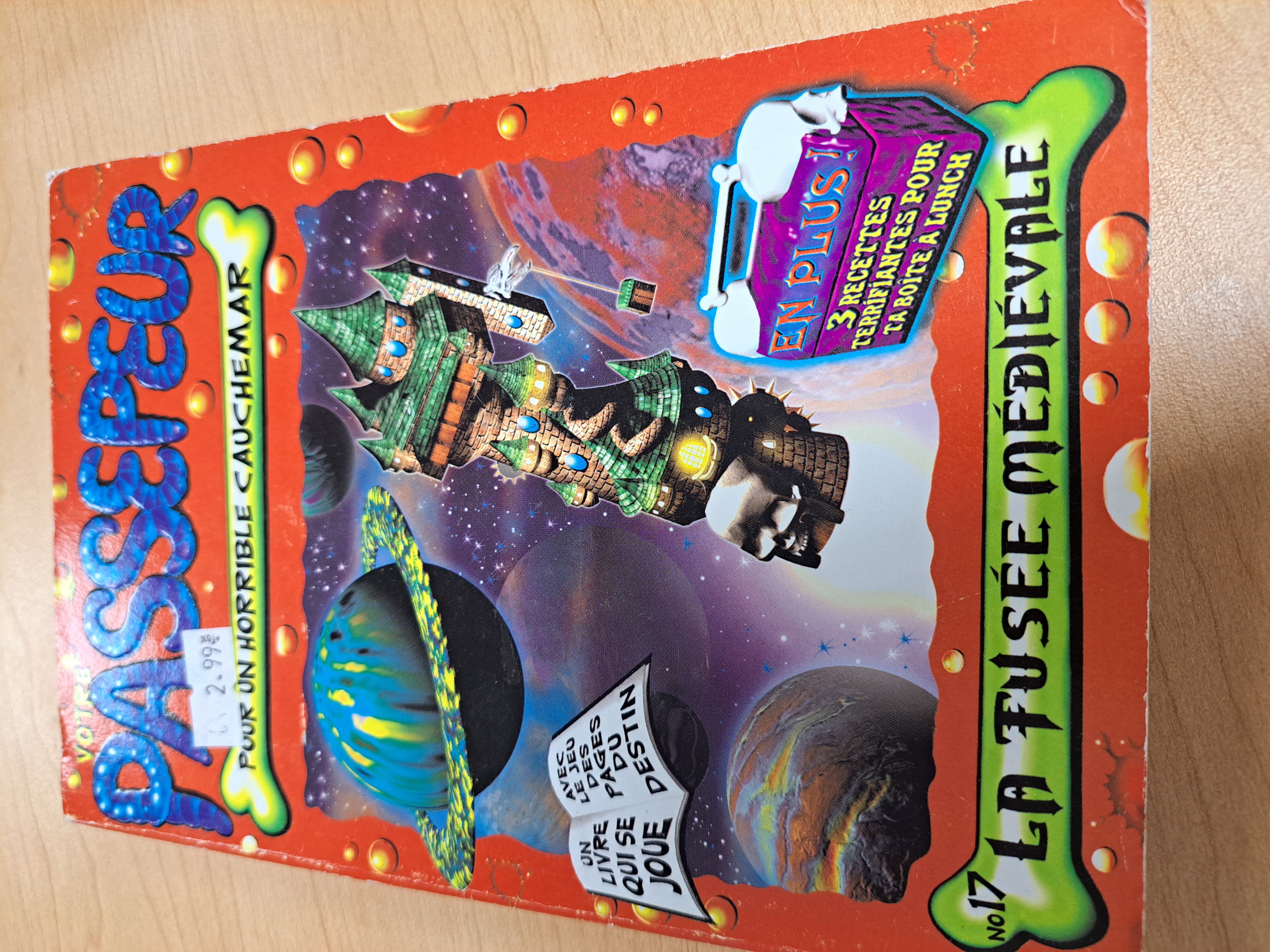 Votre passepeur no17 La fusée médiévale Richard Petit livre usagé